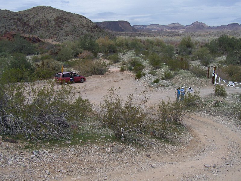 End of the Road, start of the trail.JPG